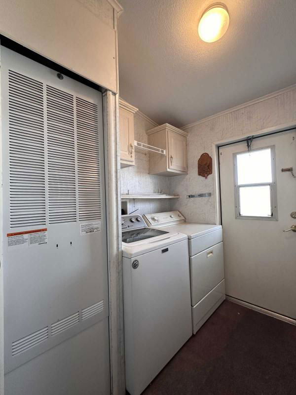 1996 Skyline Manufactured Home