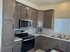 Photo 5 of 15 of home located at 10442 N Frontage Rd #118 Yuma, AZ 85365