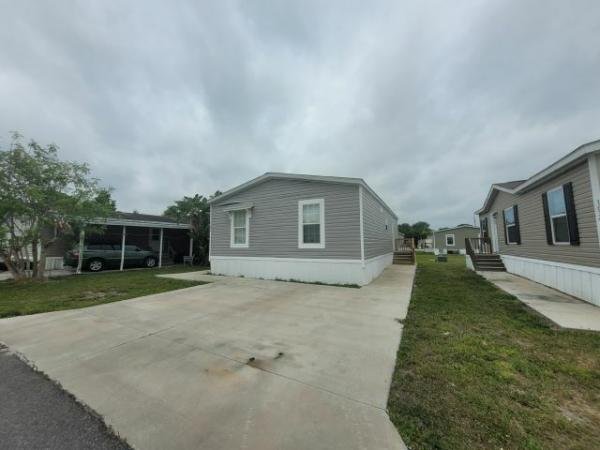 2019 Fleetwood Mobile Home For Rent