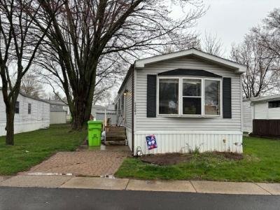 Mobile Home at 43064 Riviera Ave. #215 Sterling Heights, MI 48314