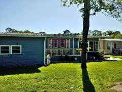Photo 3 of 45 of home located at 221 E Gleneagles Road Ocala, FL 34472