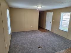 Photo 2 of 6 of home located at 111 Big Pine Dr Evansville, IN 47712