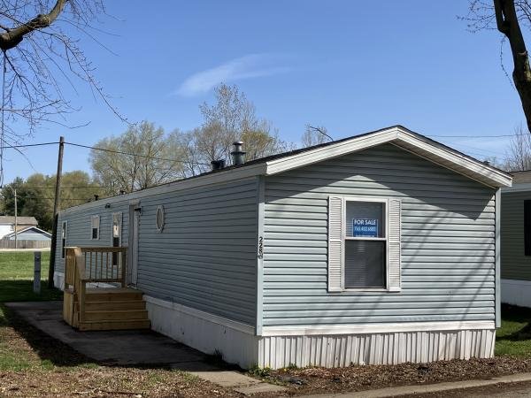 1995 Holly Park mobile Home