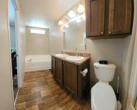 2013 Clayton Homes 30YES16683AH13 Manufactured Home