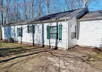 Mobile Home at 2804 Oak Point Drive Middleborough, MA 02346