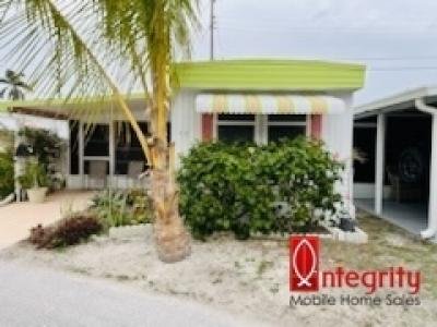 Mobile Home at 11 Church Avenue Bradenton Beach, FL 34217