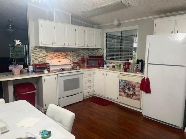1988 Palm Harbor Manufactured Home