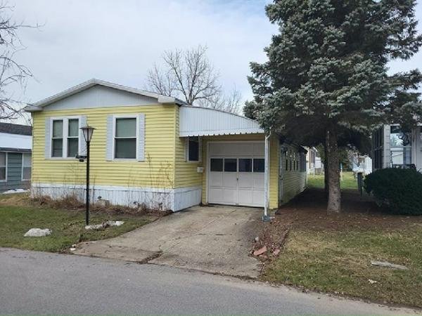 1983 STANDARD Mobile Home For Sale