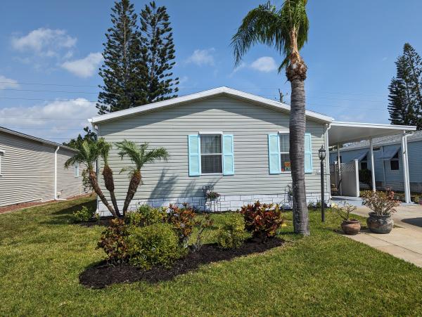 Photo 1 of 2 of home located at 2306 Kelly Drive Sebastian, FL 32958