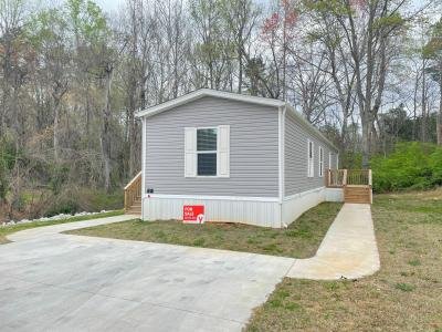 Mobile Home at 7804 Stanley Rd Lot #2 Powell, TN 37849