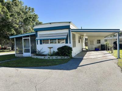 Mobile Home at 3339 E Dean St Leesburg, FL 34788