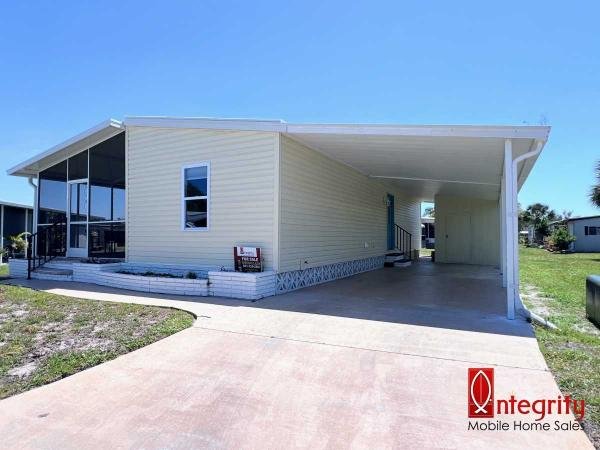 Photo 1 of 2 of home located at 2934 Cimarron Cove Sarasota, FL 34234