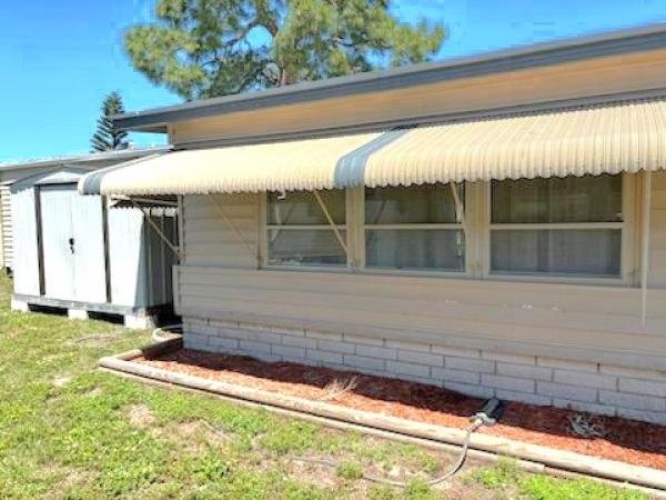 AGE 40+ PARK Mobile Home For Sale