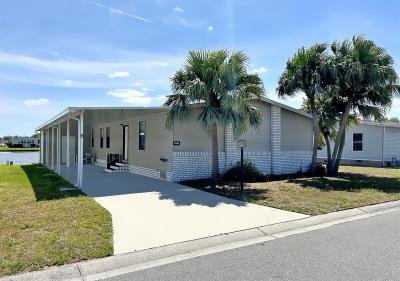 Mobile Home at 2334 Lakes Of Melbourne Drive Melbourne, FL 32904