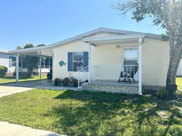 1997 Home of Merit Mobile Home For Sale