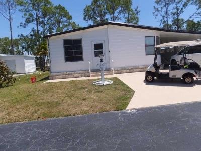 Mobile Home at 19731 Woodfield Circ North Fort Myers, FL 33917