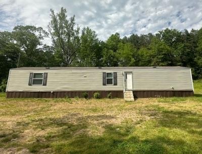 Mobile Home at 828 Windsor Dr NE Magee, MS 39111