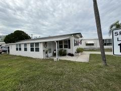 Photo 2 of 11 of home located at 3901 Bahia Vista St. #112 Sarasota, FL 34232