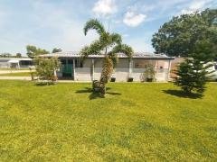 Photo 2 of 8 of home located at 1307 S Parrott Ave Lot 58 Okeechobee, FL 34974