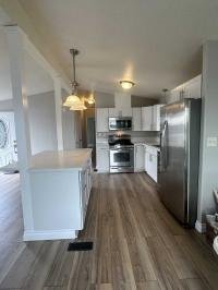2002 Goldenwest 7252 Manufactured Home