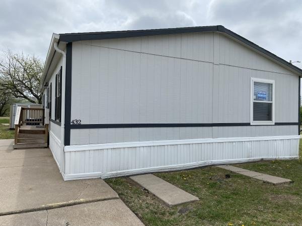 1997 SOUT Mobile Home For Sale