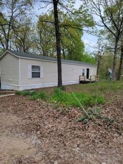 Photo 1 of 8 of home located at 33 Fox Rd Eldon, MO 65026