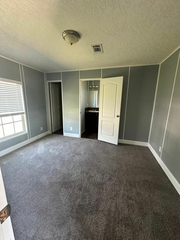 2016 Schult Mobile Home For Rent