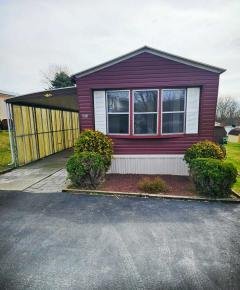 Photo 1 of 12 of home located at 5854 Harlow Court Slatington, PA 18080