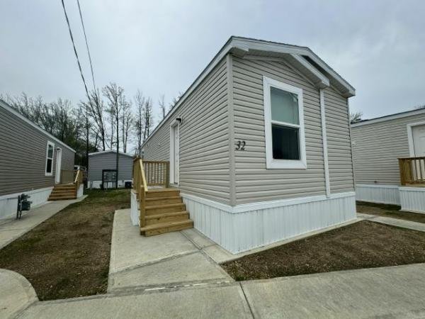 2023 Clayton - Lewistown PA Mobile Home For Rent
