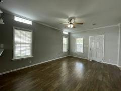 Photo 5 of 21 of home located at 104 Tahitian Drive (Site 2103) Ellenton, FL 34222
