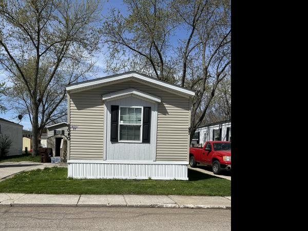 2013 Skyline Mobile Home For Rent