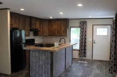 Photo 3 of 8 of home located at 410 2nd St Hornersville, MO 63855