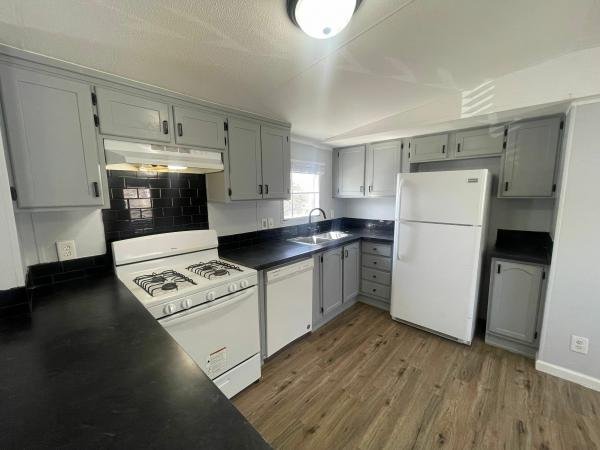 2002 Clayton Homes Inc Mobile Home For Sale