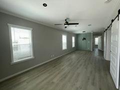 Photo 4 of 21 of home located at 978 Windemere Avenue Venice, FL 34285