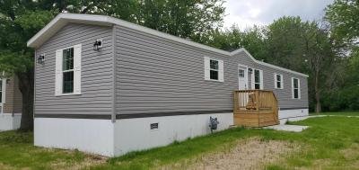 Mobile Home at 4605 West Red Haw Road Lot 98 Peoria, IL 61604