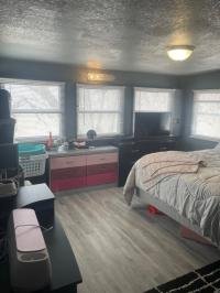 1977 Holly Park Mobile Home