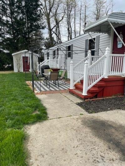 Mobile Home at 28029 Charlemagne #15 Romulus, MI 48174