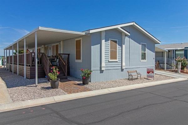 2005 Schult Manufactured Home