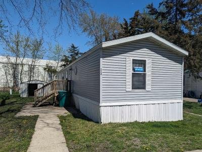 Mobile Home at 322 Country Elms Est. Galesburg, IL 61401