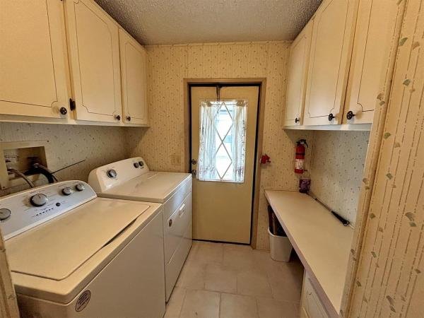1989 FLEETWOOD BARR Manufactured Home