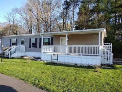 Mobile Home at 10 Wilpark Dr Akron, OH 44312