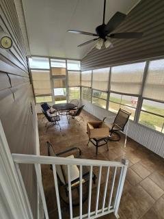 Photo 5 of 8 of home located at 2701 Holmes Dr Lake Wales, FL 33898