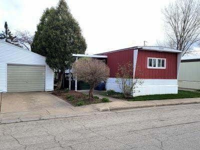 Mobile Home at 1331 Bellevue St, Lot 55 Green Bay, WI 54302