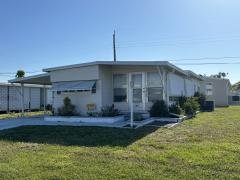 Photo 1 of 23 of home located at 3901 Bahia Vista St. #514 Sarasota, FL 34232