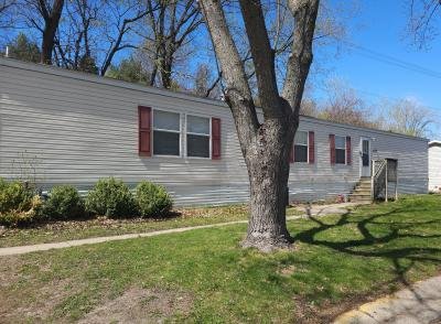 Mobile Home at 4352 Denton Way Inver Grove Heights, MN 55076