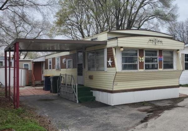 1980 LCNPK Mobile Home For Sale