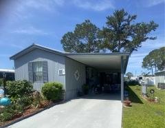 Photo 2 of 20 of home located at 6 Royal Dr Eustis, FL 32726