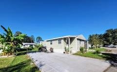 Photo 3 of 8 of home located at 121 Pickering Drive Kissimmee, FL 34746