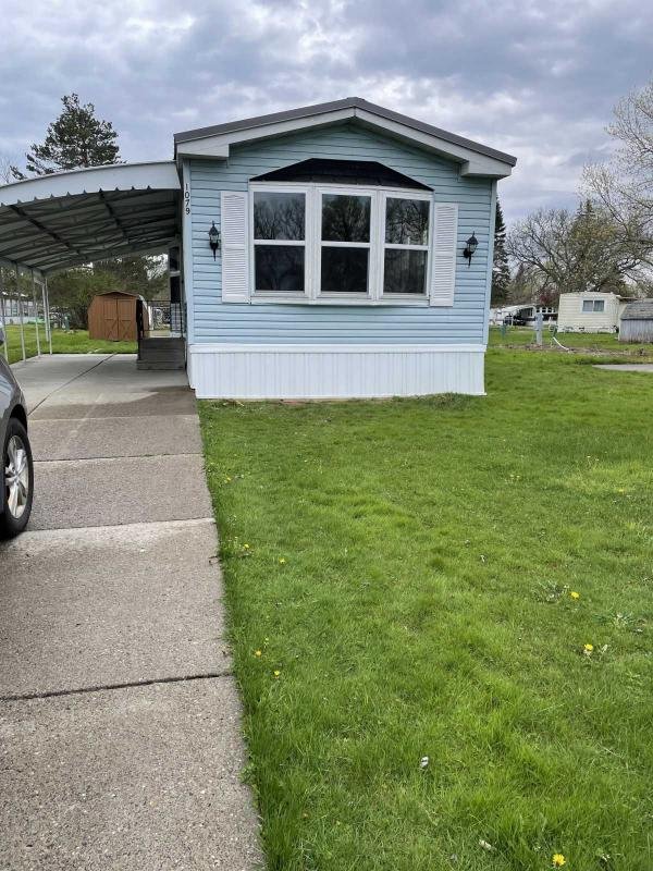 1988 Lincoln Park Mobile Home For Sale