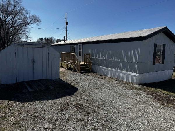 Photo 1 of 2 of home located at 1900 Harper Dr Lot 81 Atchison, KS 66002